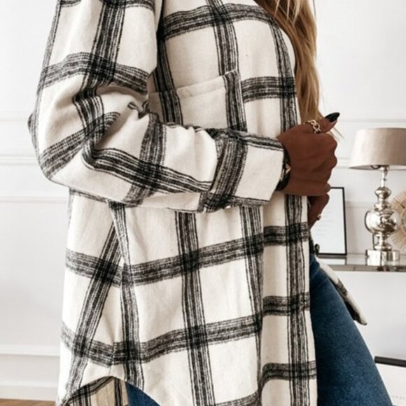 Other - Loose Fit Plaid Big Buttoned Shacket